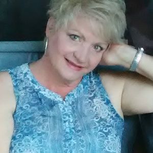 Meet your Posher, Katrina